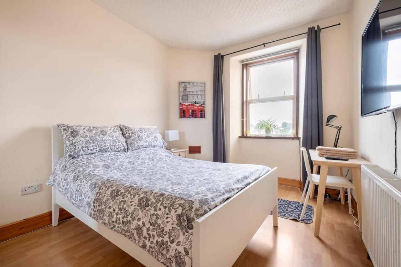 2 Bed Central Ness Apart - May Court Inverness Dış mekan fotoğraf