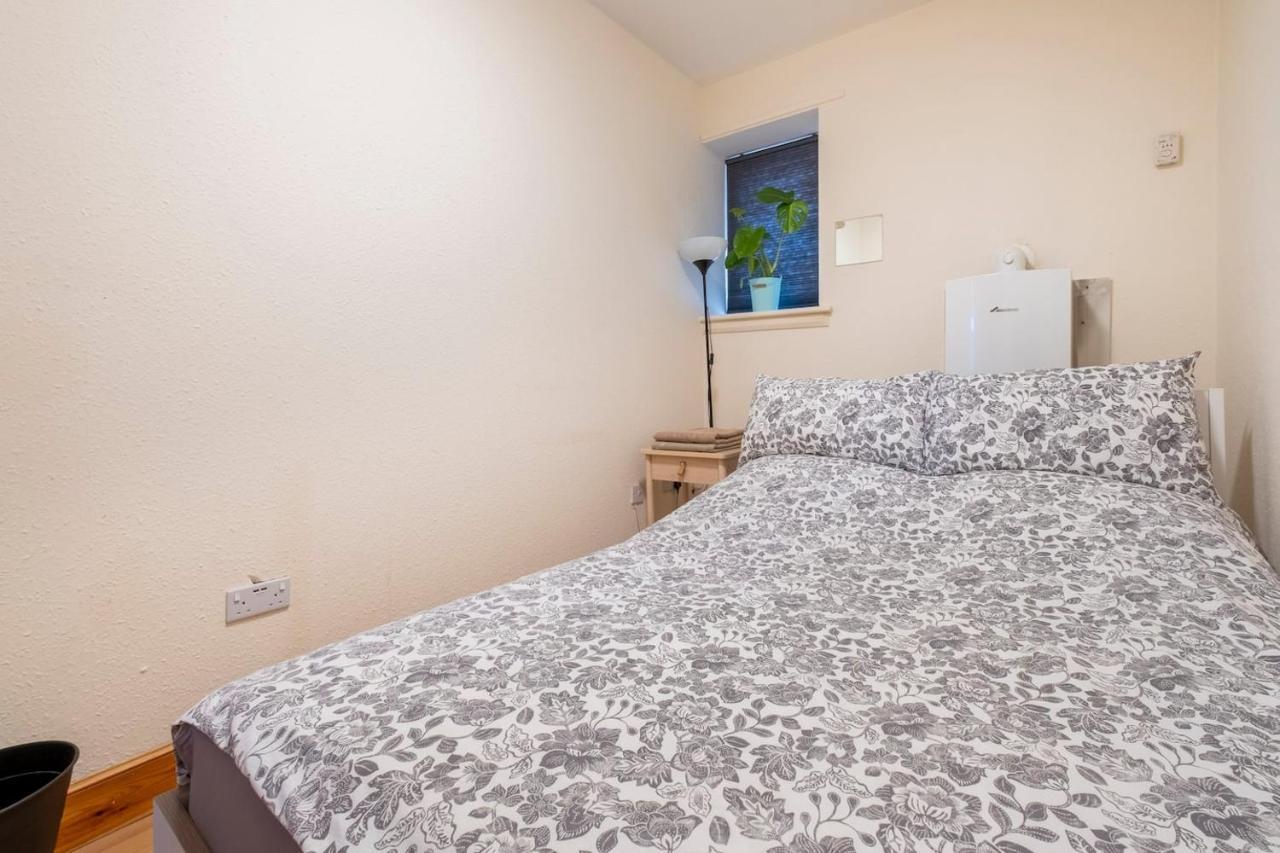 2 Bed Central Ness Apart - May Court Inverness Dış mekan fotoğraf