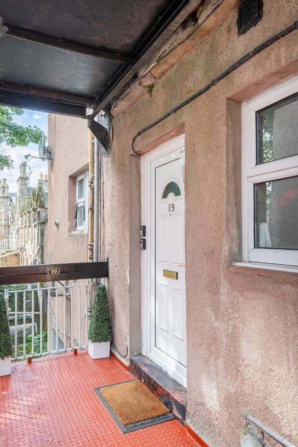 2 Bed Central Ness Apart - May Court Inverness Dış mekan fotoğraf