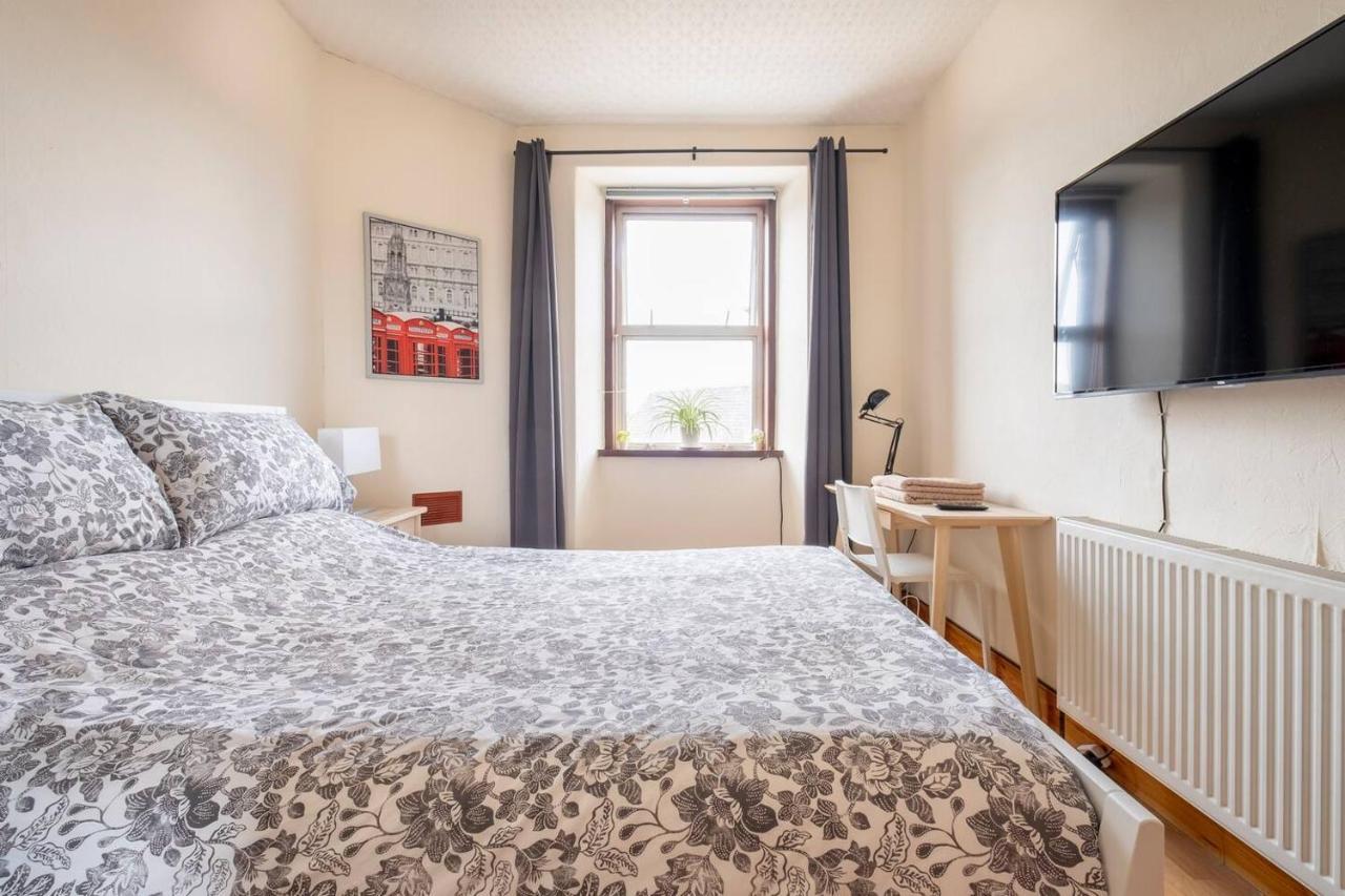 2 Bed Central Ness Apart - May Court Inverness Dış mekan fotoğraf